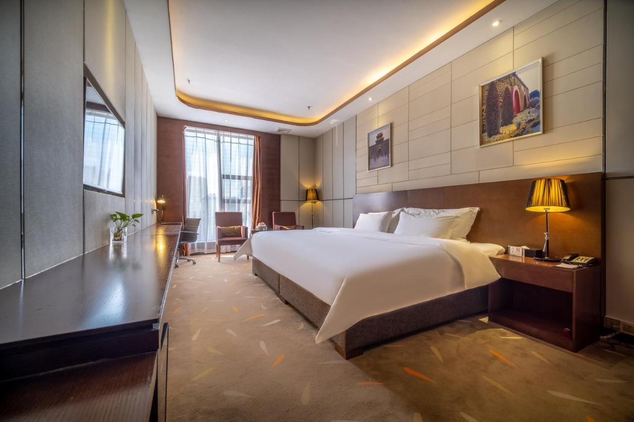 Relteem Hotel Zhongshan  Exterior foto