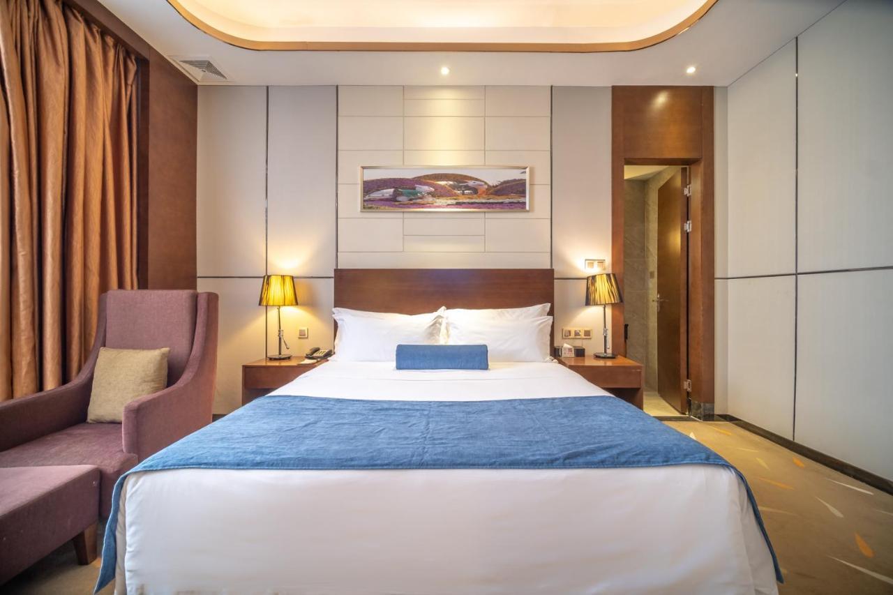 Relteem Hotel Zhongshan  Exterior foto